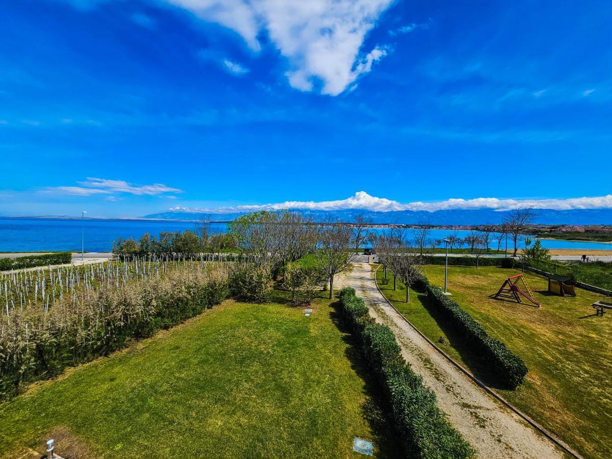 Aenona Sea View Apartments Нин Экстерьер фото